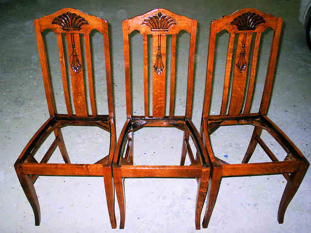 Restauration alter Stühle
